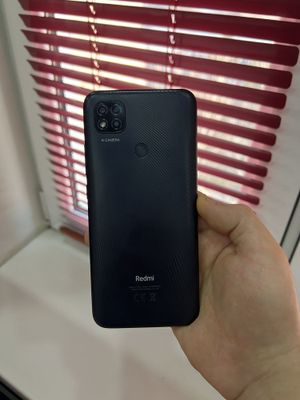 Redmi 9c nfc 2/32 telefon yaxshi xolatda hama narsasi ishlidi