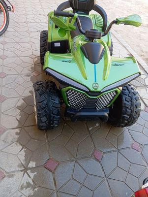 Elektro mobil bolalar uchun