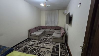 Arenda choshtepa 1 xona sharoitlari bilan OILAGA