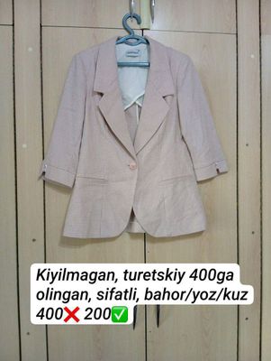 Yangi holatdagi kiyimlar arzon narxlarda