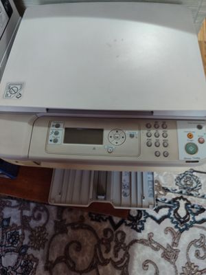 принтер Epson 3 в 1 чёрно белый б/у