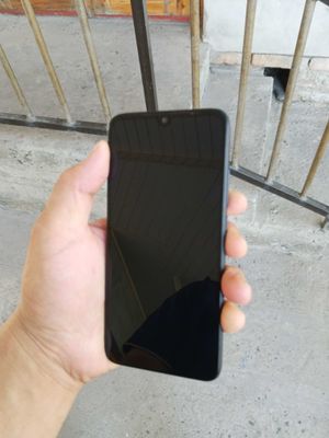 Redmi 7. 500ming
