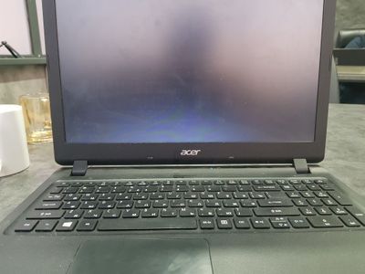Sotiladi: Acer noutbuk – arzon narxda!