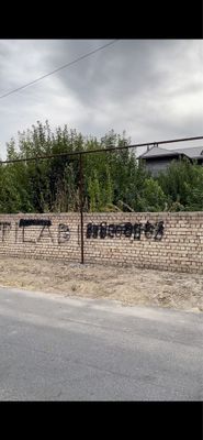 Продаётся земля на ипакчилик махалла 4 сотка. 20 на 20