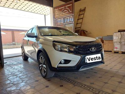 Lada westa sw cross