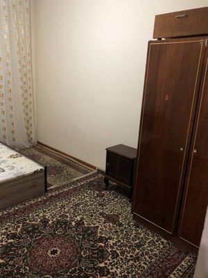 Arenda yaxshi insonlarga 1 bekat oldida