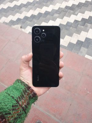 Xiaomi Redmi 12 Сотилади