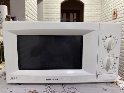 Продам микроволновую печь