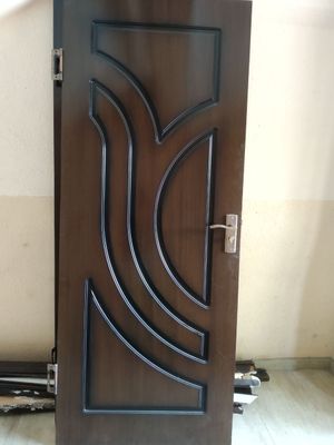MDF eshiklar jigarrang
