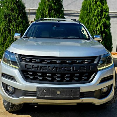 Chevrolet Trailblazer Full.