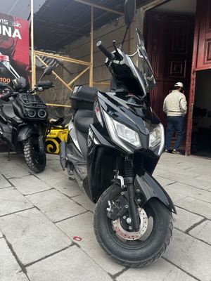 Skuter largo 125 cc