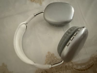 Почти янги симсиз наушник нархи 60.000