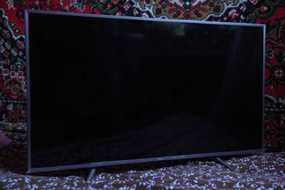 Телевизор Yasin 40" (102 см) Smart TV Full HD
