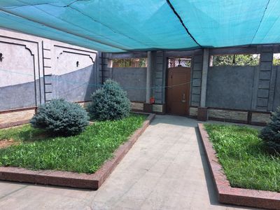 Чилонзор Бектупида Ховли сотилади