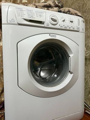 Стиральная машина «ariston»