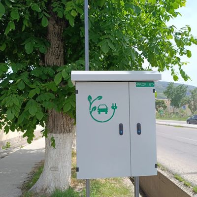 Установка зарядное устройство для Электромобилей