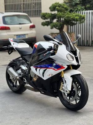 BMW S 1000 RR Zakazga keladi