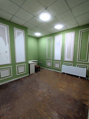Ул Лутфий ор кинотеатр Ватан цокольный этаж-130м²3этаж15м²-20м² 1линия