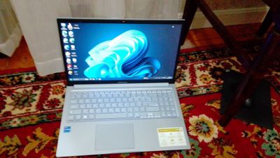 Asus vivobook laptop x1502za