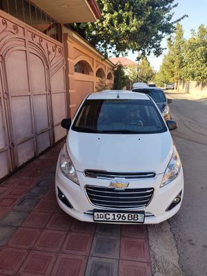 Спарк 2013. ,