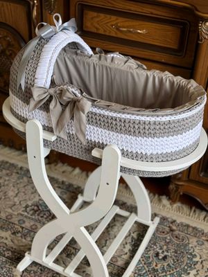 Детская люлька с подставкой