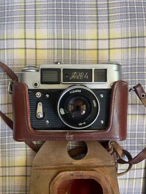 Продается фотоаппарат ФЭД 4