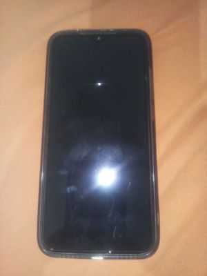 redmi 7  32 GB xotira ishlashi yaxshi 2021 yil