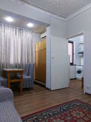продаётся 2 комнатная Чиланзар 6