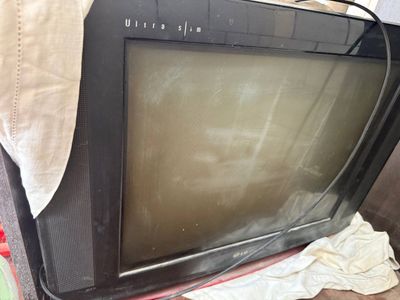 Телевизор цветной lg