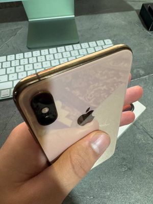 iPhone XS
