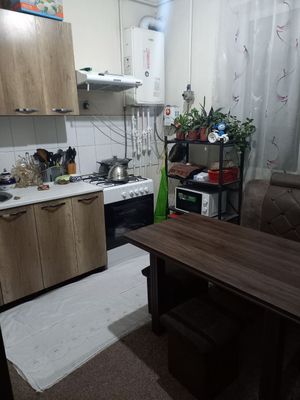 Qizlarga ijaraga uy