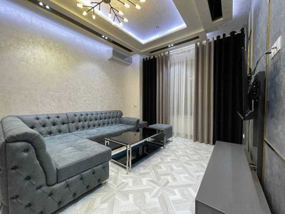 Аренда в центре Новостр. АКАЙ СИТИ 2 комн. 18 этаж 25 этажный дом