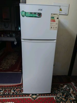 холодильник, артел 140л