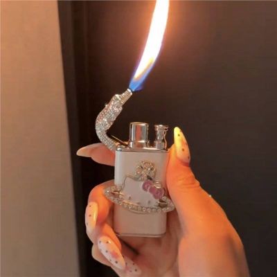 Нереально крутая зажигалка с Хэллоу Китти