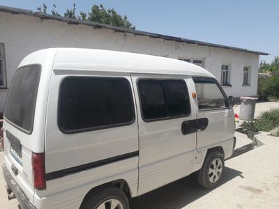 Damas 1 yaxshi xolatda srochna sotiladi