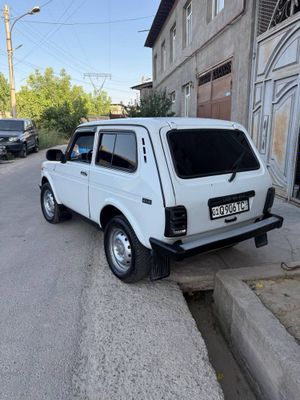 Нива 2121 Ваз 2007