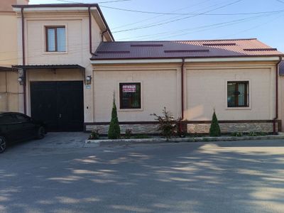 Ҳовли уй жой сотилмоқда Фарғона шаҳар Ойбек роддом енида