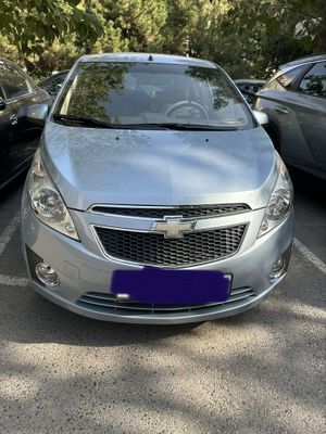 Продам Свой Спарк 2014, автомат в хорошем состоянии.