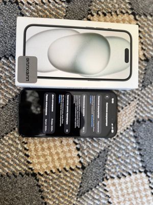 Iphone 15  6/128