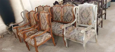 Продаётся старинный комплект из чистого дерева.