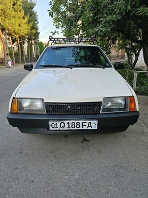 Продаётся машина Ваз 21099, 1992 года