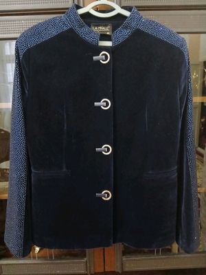 Женский кастюм