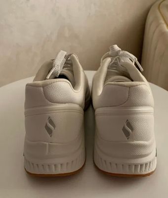 Кроссовки SKECHERS ортопедическая стелька ArchFit