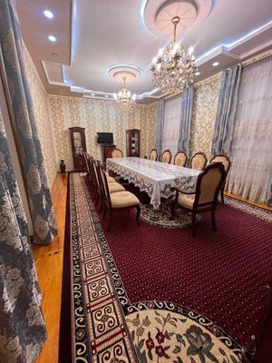 Hovli sotiladi / продаётся участок