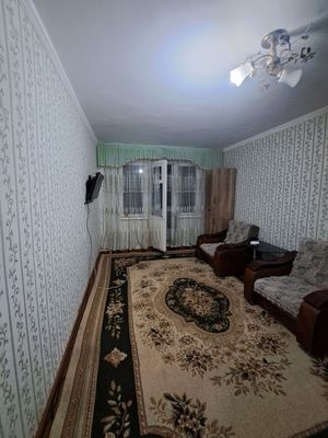 Чирчик шахри Танкивий весна 1-хона 3-этаж оилага факат Квартира Иж