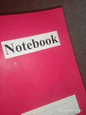 notebook  darsliklar uchun katta olchamda katak