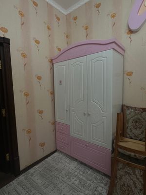 Продам шкаф и письменный стол в хорошем состоянии