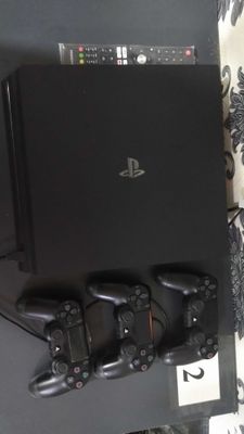 Playstation 4 с игрой