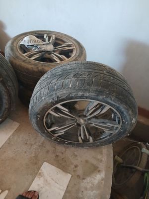 Sotiladi saka diskalar baloni bn xolati yaxshi