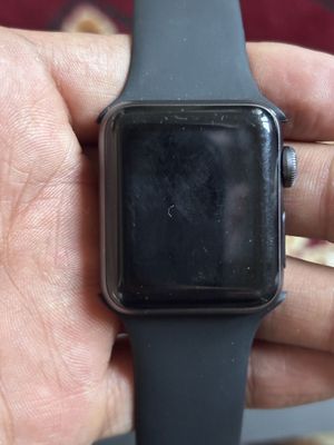 Apple Watch 3 38 mm ёмкость 93%